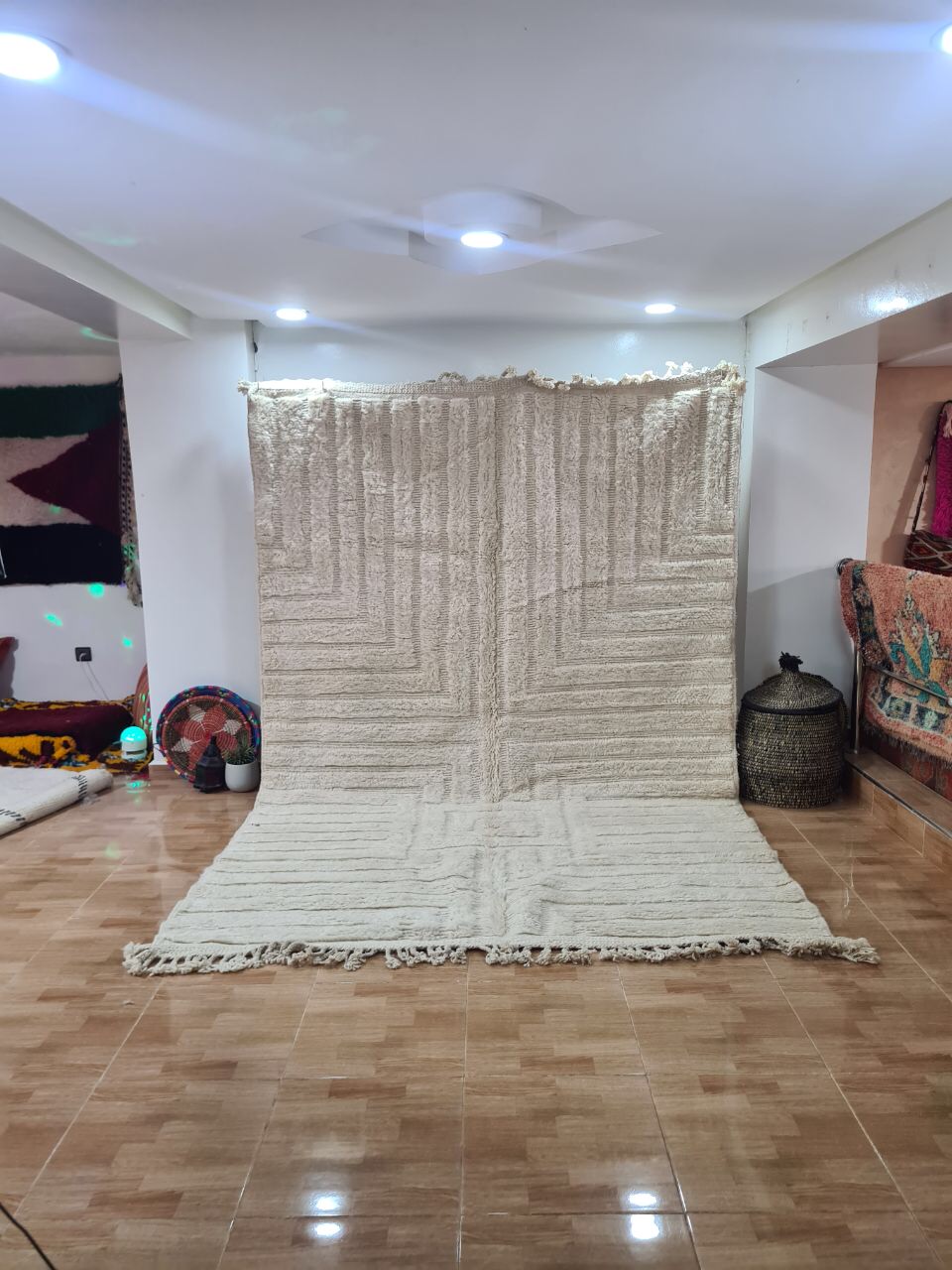 White Mirzam Marokkaans handgemaakt tapijt150 cm x 100 cm
